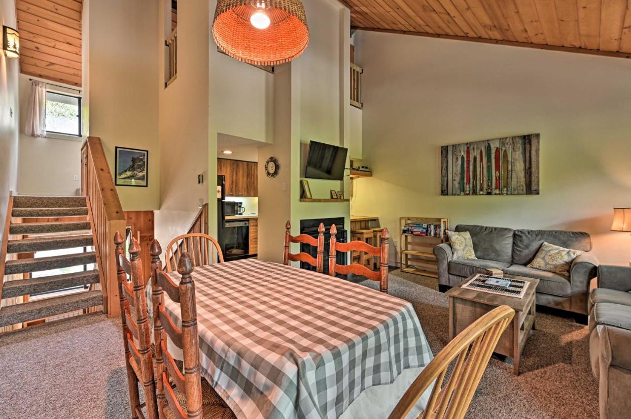 Village Of Loon Mtn Condo With Fireplace And Balcony! 林肯 外观 照片