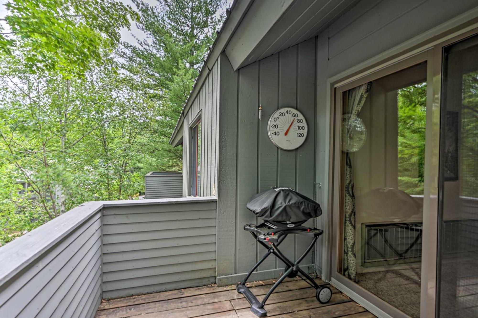 Village Of Loon Mtn Condo With Fireplace And Balcony! 林肯 外观 照片